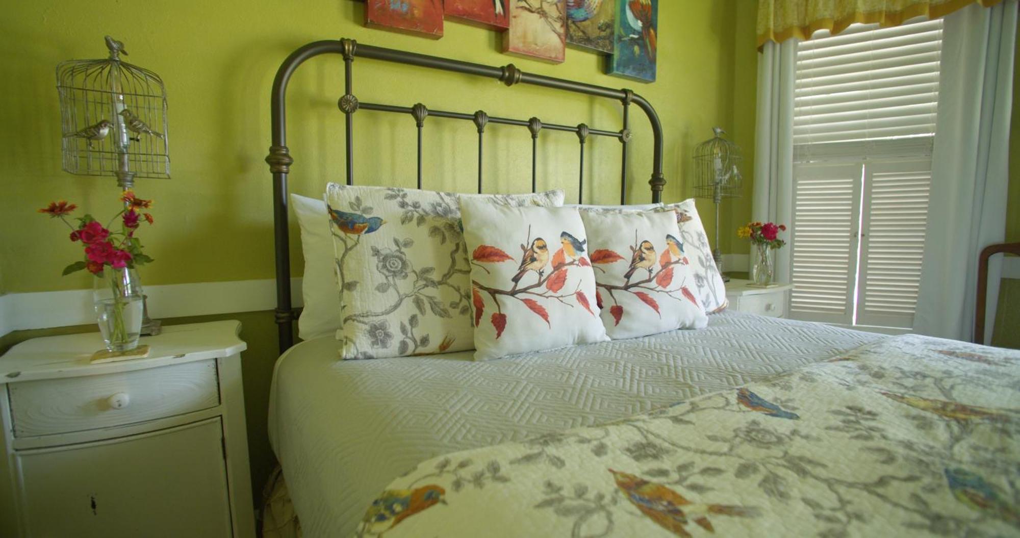 Granbury Gardens Bed And Breakfast Værelse billede